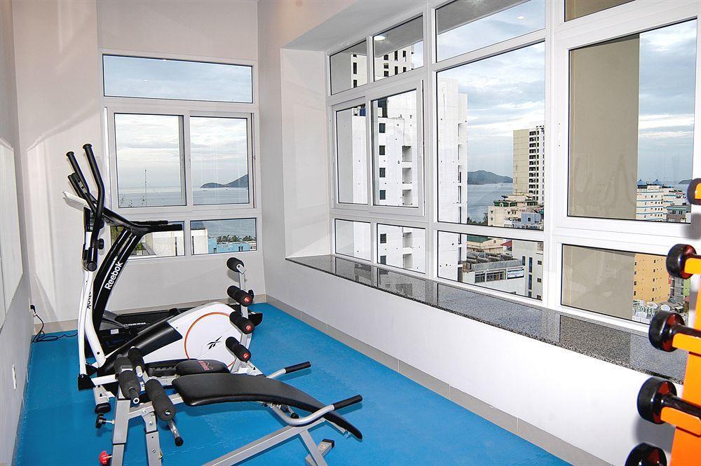 นัม ฮาง โฮเต็ล นาตรัง Hotel ญาจาง ภายนอก รูปภาพ