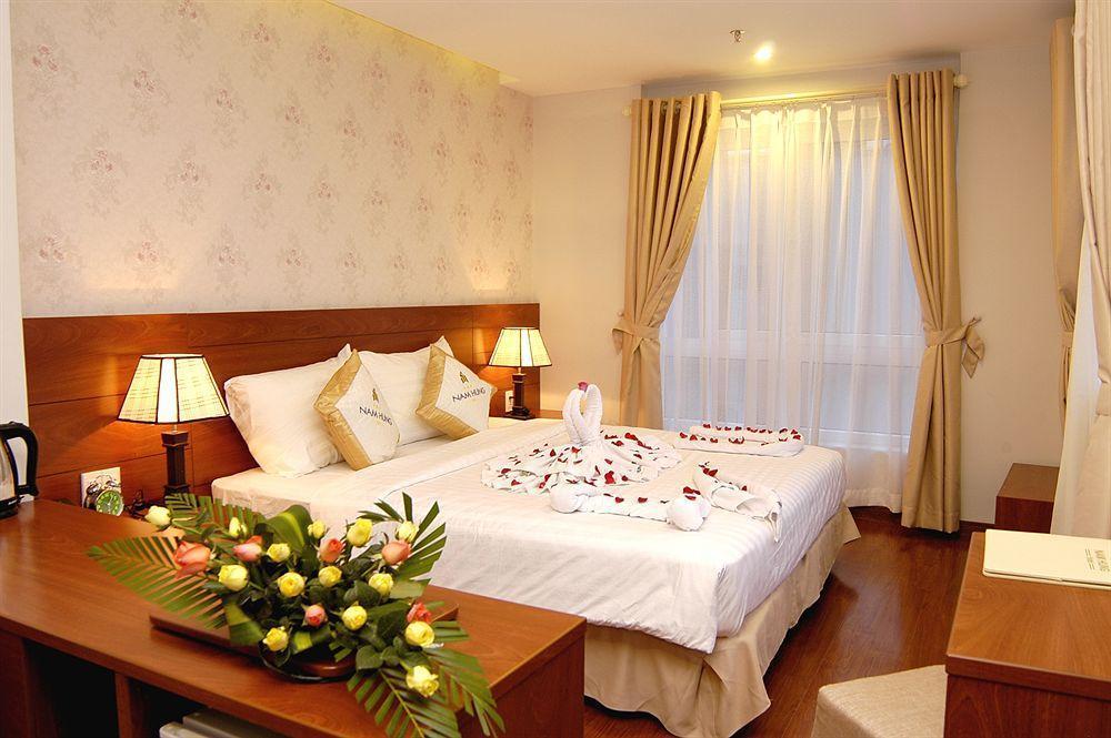 นัม ฮาง โฮเต็ล นาตรัง Hotel ญาจาง ภายนอก รูปภาพ