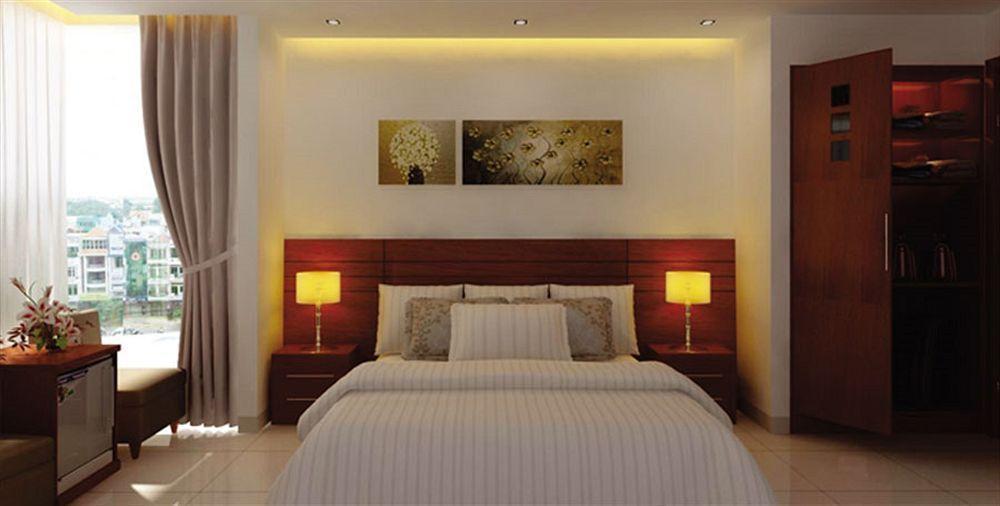 นัม ฮาง โฮเต็ล นาตรัง Hotel ญาจาง ภายนอก รูปภาพ
