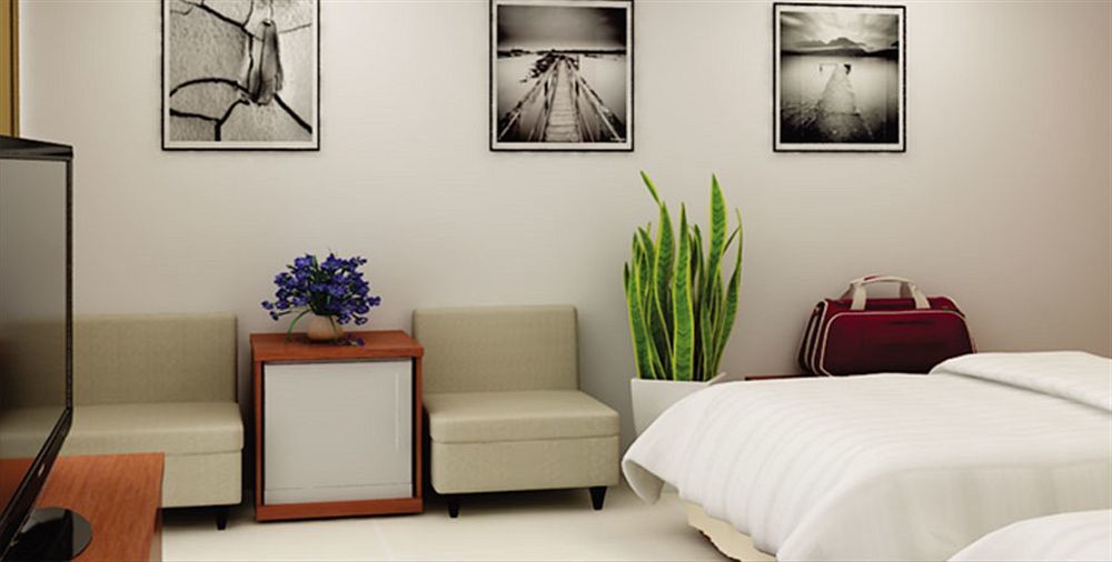นัม ฮาง โฮเต็ล นาตรัง Hotel ญาจาง ภายนอก รูปภาพ